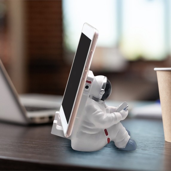 Corporate Gifting - A Strategic Playbook for Marketers - hp stand