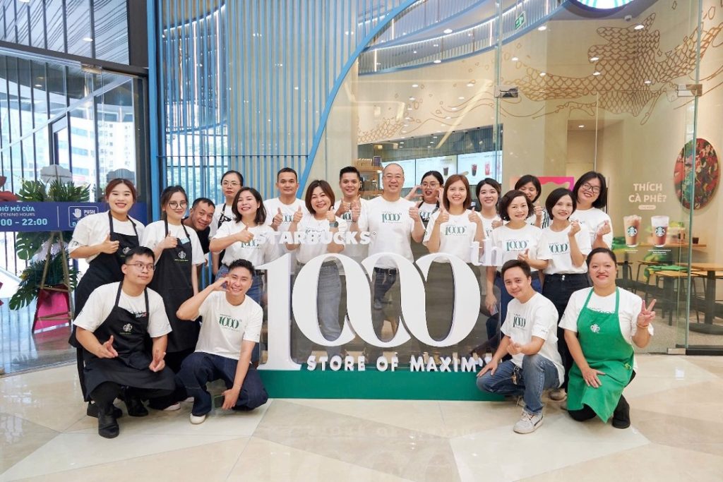Starbucks 1000th store by Maxim sign