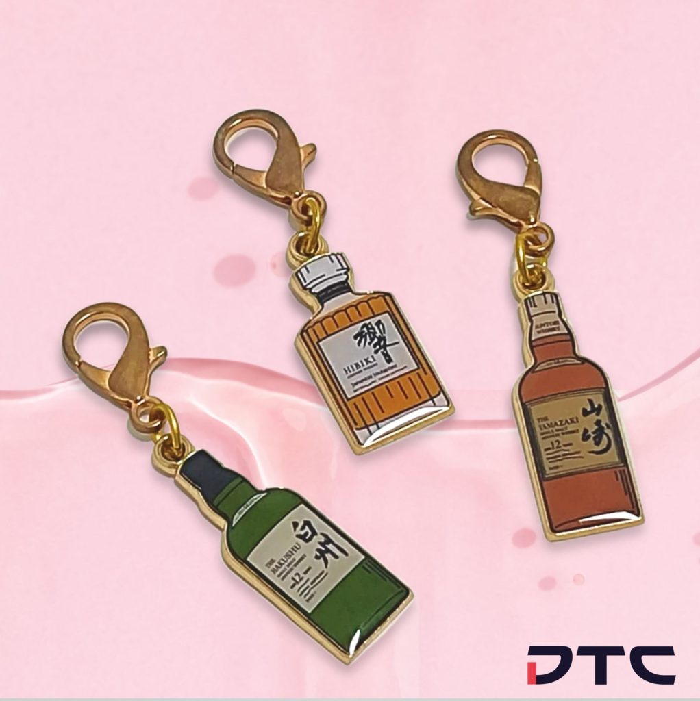 custom keychain - Hibiki_Hakushu_Yamazaki bottle keychains