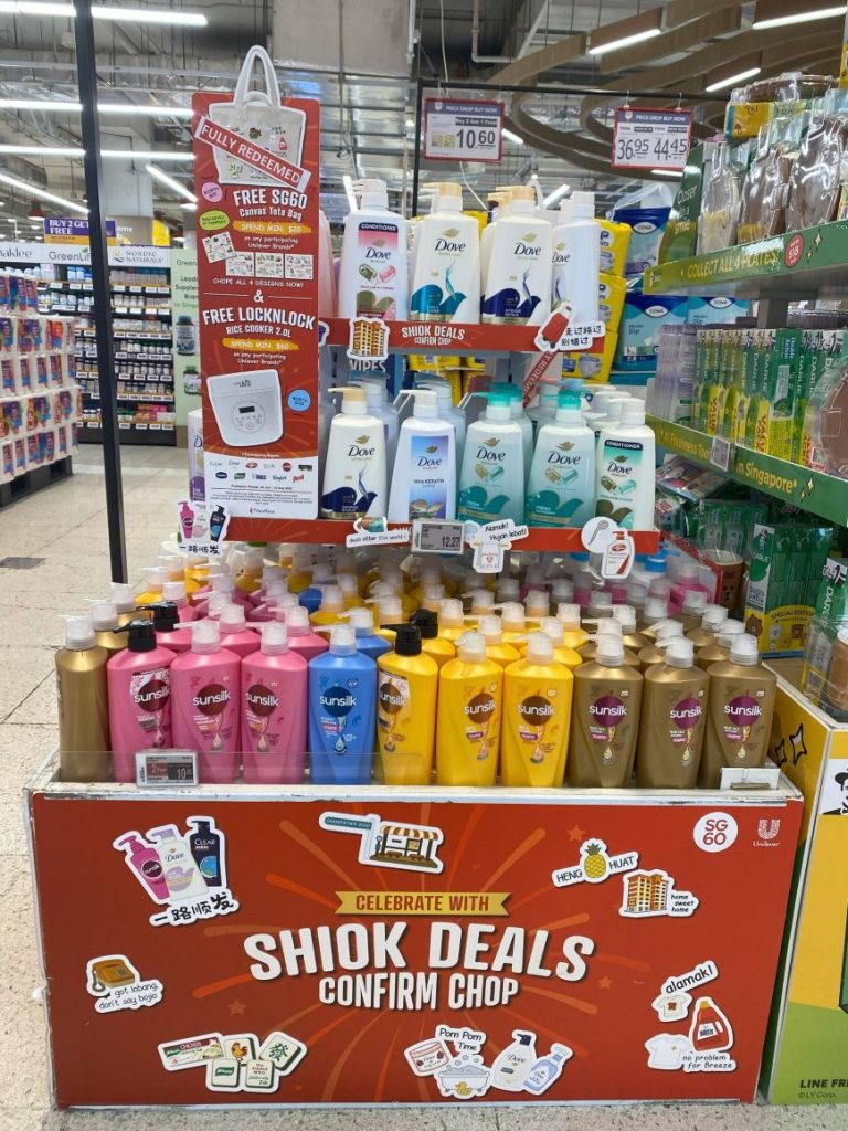Unilever SG60 promotion in Singapore FairPrice outlet.